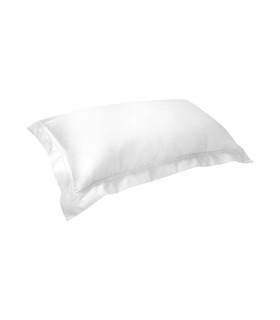 Pillowcase_blancHenry-Moon-Yves-Delorme-Ekskljuzivnoe-Brendovoe-Dorogoe-satinovoe-navolocka-pododejalnik-Ekskluzivais-tekstils-Smalka-Zimolu-satina-segasparvalki-spilvendranas