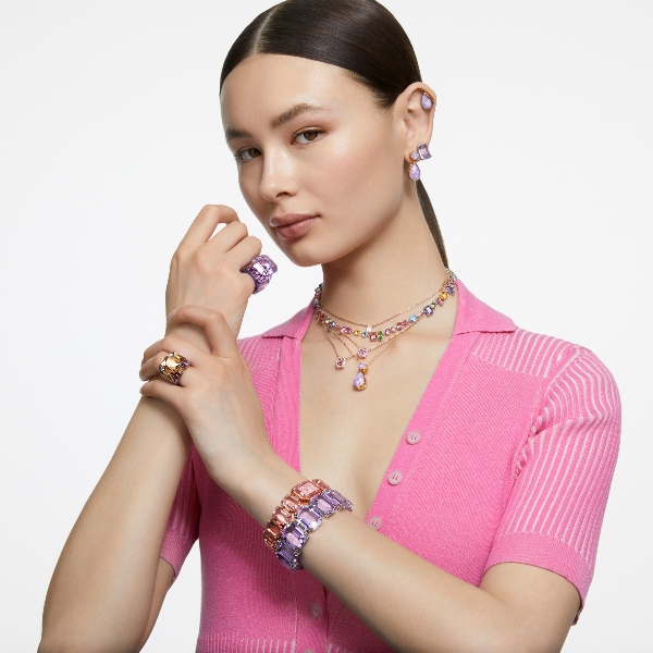 Kaklarota, Jaukti griezumi, Daudzkrāsains, Rodija pārklājums Gema Swarovski 7