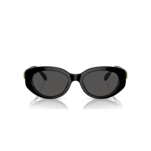 Sunglasses, Cat-eye shape, Black