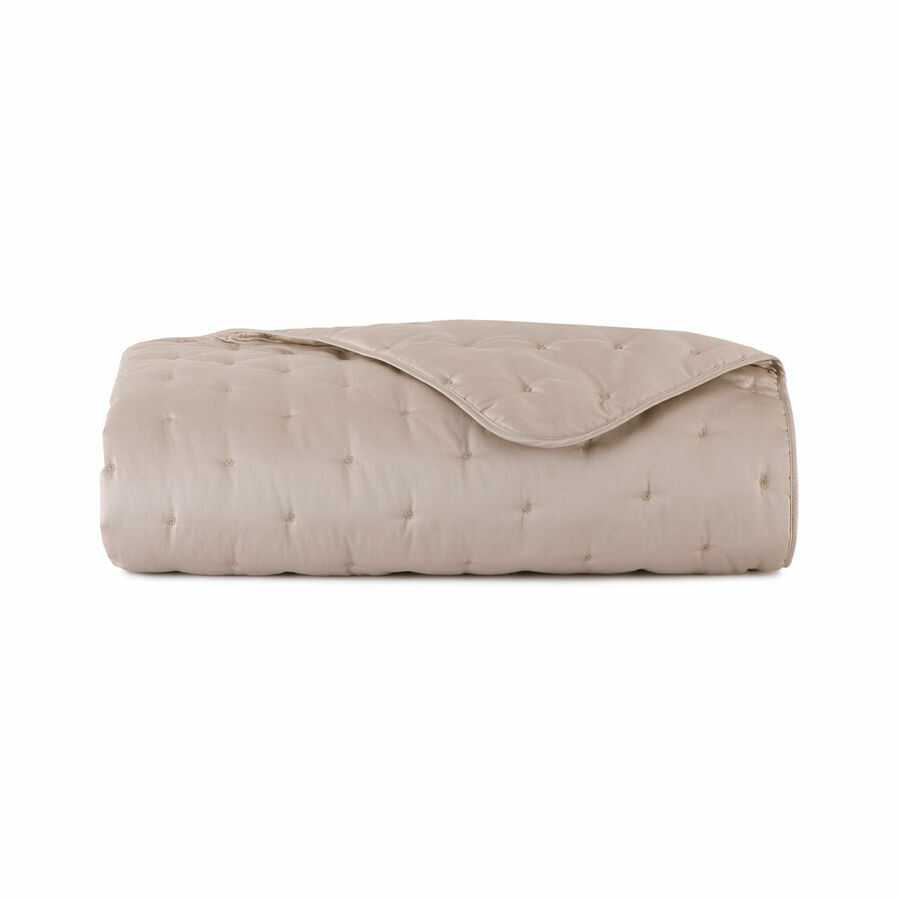 Bedcover, Pierre Triomphe Yves Delorme