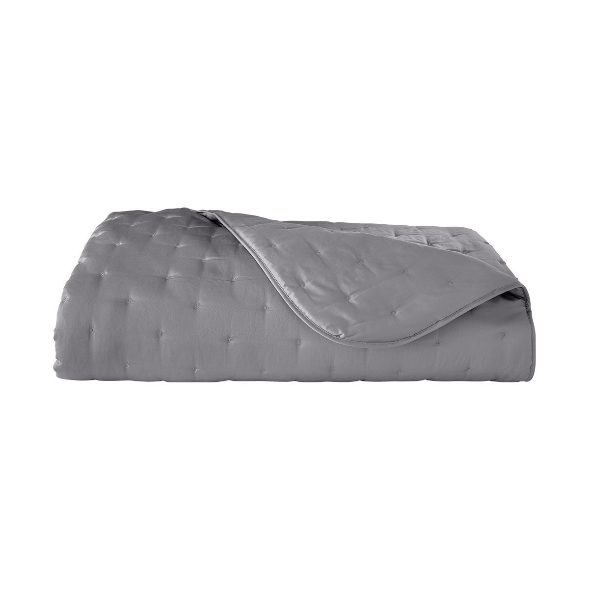 Quilted coverlet, Platine Triomphe Yves Delorme